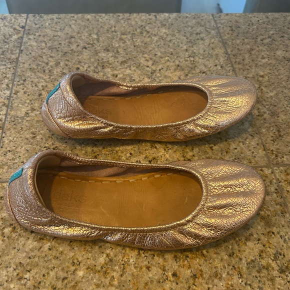 Tieks Rose Gold and Teal Foldable Flats - Picture 7 of 8